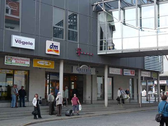 Fotoausstellung in der Galerie (Foto: Karl-Heinz Herrmann)