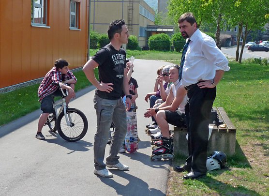 Abschluss in Skate-Arena (Foto: Karl-Heinz Herrmann)