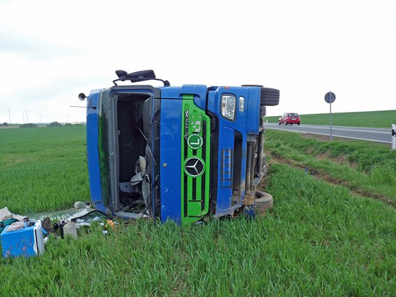 Unfall B4 (Foto: Karl-Heinz Herrmann)