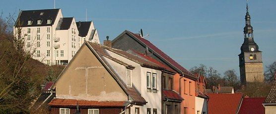 Oberkirche Bad Frankenhausen und Hotel Residenz (Foto: Karl-Heinz Herrmann)