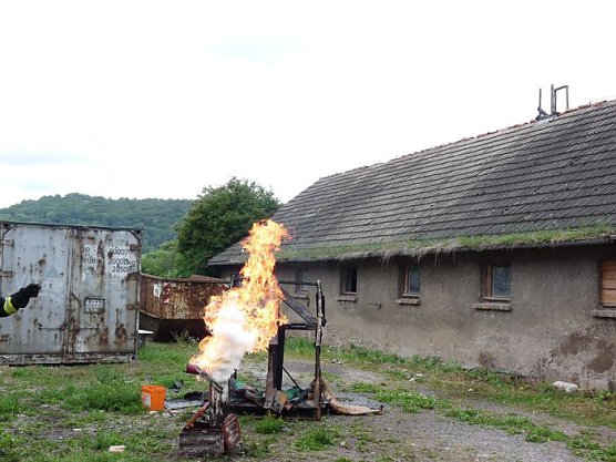 Brenzlig gefeiert (Foto: Karl-Heinz Herrmann)