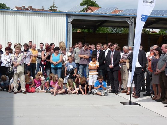 Auf Knopf gedrückt (Foto: Karl-Heinz Herrmann) Auf Knopf gedrückt (Foto: Karl-Heinz Herrmann)