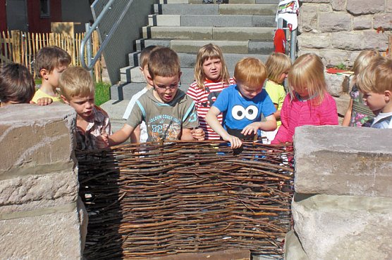 Selbst etwas erschaffen (Foto: Kindervilla Bad Frankenhausen)