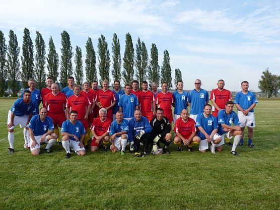 Deftige Klatsche � aber historich (Foto: Karl-Heinz Herrmann)