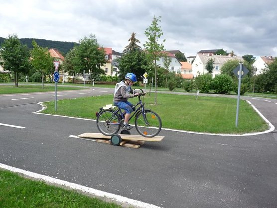 F&uuml;r die Verkehrssicherheit (Foto: Karl-Heinz Herrmann)