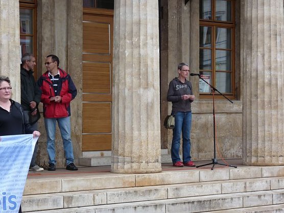 Der Opfer gedacht (Foto: Karl-Heinz Herrmann) Der Opfer gedacht (Foto: Karl-Heinz Herrmann)