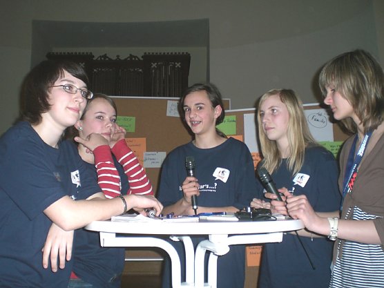 Die "Zeitenspringer" aus Sondershausen bei der Arbeit (Foto: Diakonieverein Sondershausen-Ebeleben eV)