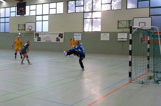 Werbung für den Handball (Foto: Karl-Heinz Herrmann) Werbung für den Handball (Foto: Karl-Heinz Herrmann)