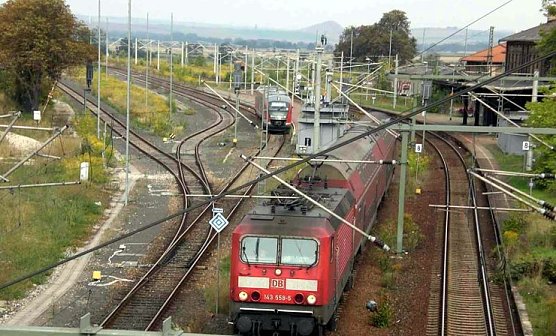 Artern Gestern-Heute (Foto: Archiv Klaus Henze Artern)