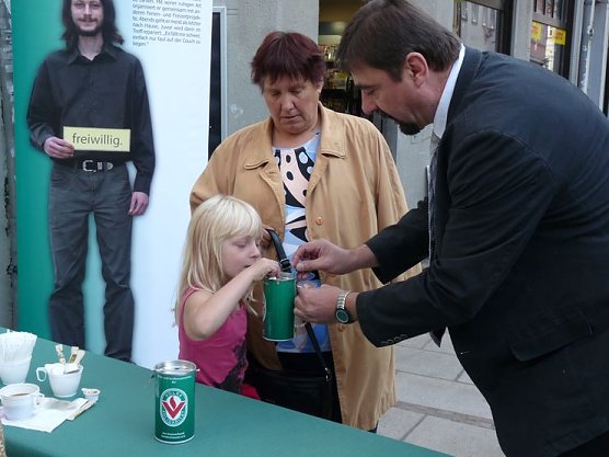 Listensammlung begonnen (Foto: Karl-Heinz Herrmann)