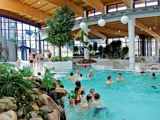 "Gesund sein, Gesund bleiben" (Foto: Kyffhäuser-Therme) "Gesund sein, Gesund bleiben" (Foto: Kyffhäuser-Therme)