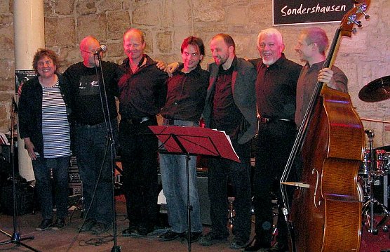 Klasse Musiker im Keller (Foto: Auer)