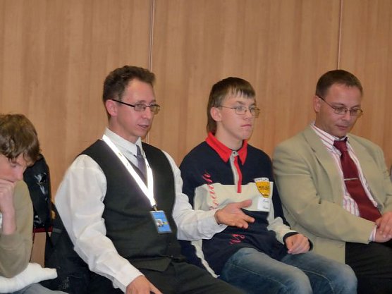 Start Projekt Schulbusbegleiter (Foto: Karl-Heinz Herrmann)