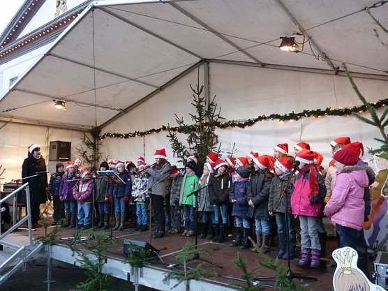 Lichterfest gestartet (Foto: Karl-Heinz Herrmann)