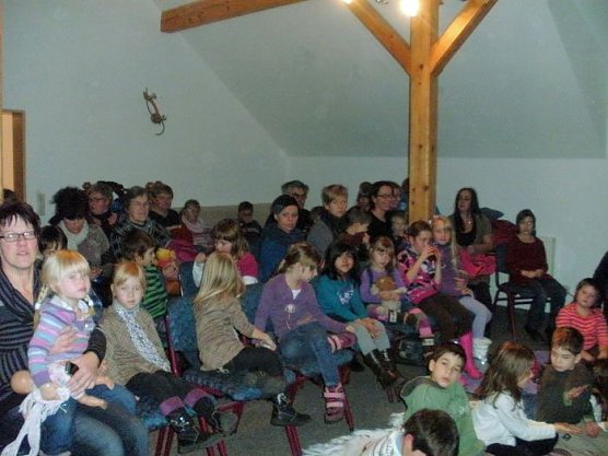 Puppentheater im Jugendclub Berka (Foto: Freiräume e.V.) Puppentheater im Jugendclub Berka (Foto: Freiräume e.V.)