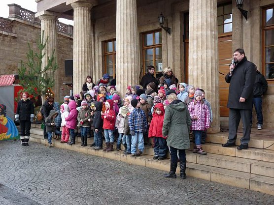 Weihnachtsmarkt gestartet (Foto: Karl-Heinz Herrmann) Weihnachtsmarkt gestartet (Foto: Karl-Heinz Herrmann)