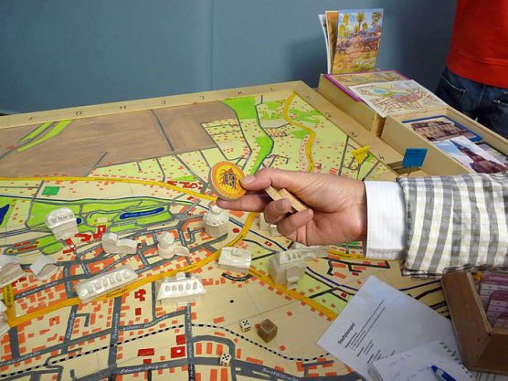 Spielerisch lernen (Foto: Karl-Heinz Herrmann)