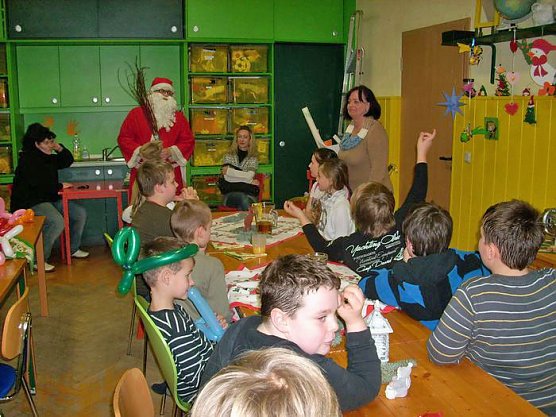 Weihnachtsfeier im "JuST" (Foto: Karl-Heinz Herrmann)