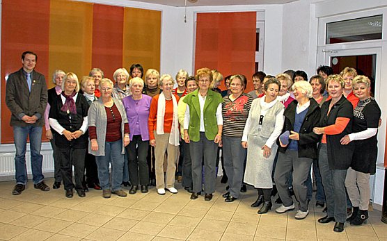 40 Jahre Frauen-Gymnastik (Foto: B. Wollweber) 40 Jahre Frauen-Gymnastik (Foto: B. Wollweber)