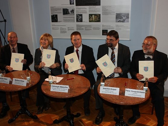 Unterschrieben (Foto: privat)