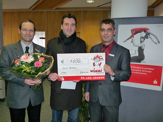 Bei PS-Sparen gewonnen (Foto: Karl-Heinz Herrmann)