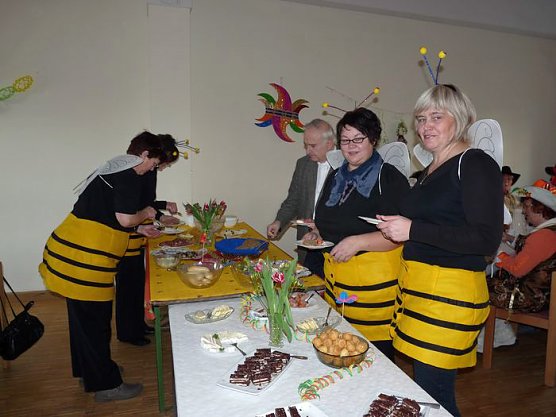 N&auml;rrisch gefr&uuml;hst&uuml;ckt (Foto: Karl-Heinz Herrmann)