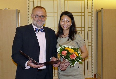 Einb&uuml;rgerung vorgenommen (Foto: Landratsamt Kyffh&auml;userkreis)