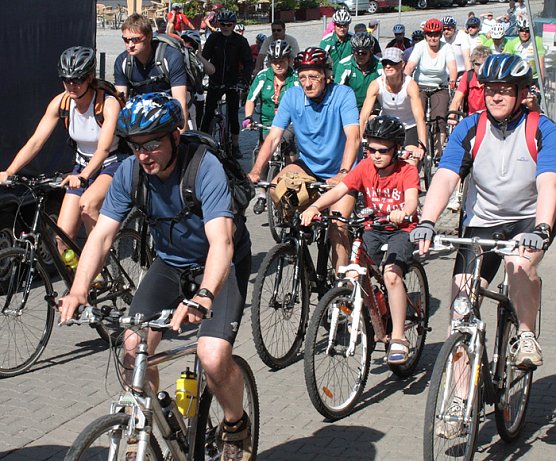 Radwandertag im Naturpark Kyffhäuser (Foto: Andreas Reich) Radwandertag im Naturpark Kyffhäuser (Foto: Andreas Reich)