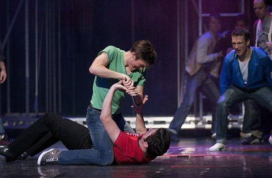 Kampfszenen im Musical (Foto: T. Graner) Kampfszenen im Musical (Foto: T. Graner)