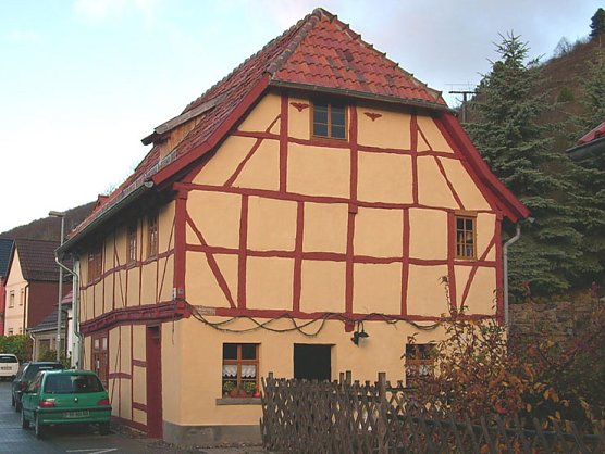 Vereinshaus Jechaburg (Foto: Karl-Heinz Herrmann) Vereinshaus Jechaburg (Foto: Karl-Heinz Herrmann)