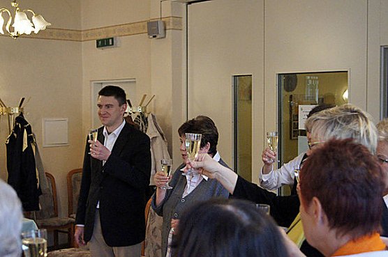 1.000 € für den Frankenhäuser Frauenchor (Foto: Sören Schobeß) 1.000 € für den Frankenhäuser Frauenchor (Foto: Sören Schobeß)