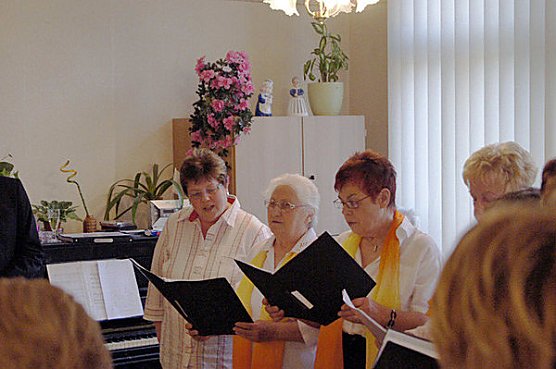 1.000 € für den Frankenhäuser Frauenchor (Foto: Sören Schobeß) 1.000 € für den Frankenhäuser Frauenchor (Foto: Sören Schobeß)
