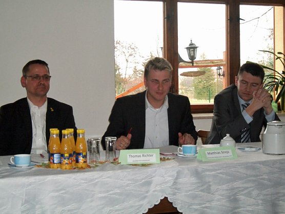 B&uuml;rgermeisterkandidaten stellten sich (Foto: Domizil Bad Frankenhausen)