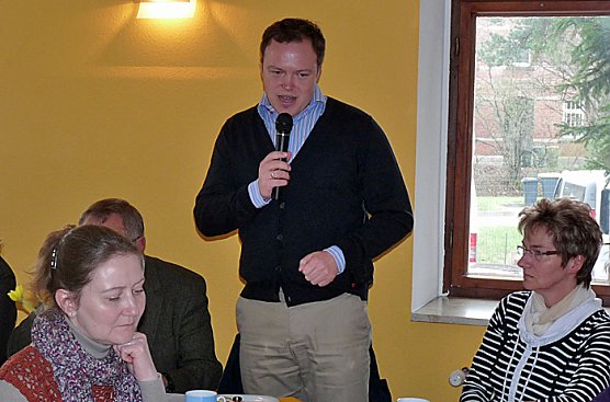 Diese Fliege brauchen wir in der Landespolitik (Foto: Karl-Heinz Herrmann)