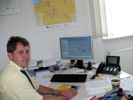 Glückauf Vermessung GmbH (Foto: Hans-Jürgen Schmidt) Glückauf Vermessung GmbH (Foto: Hans-Jürgen Schmidt)