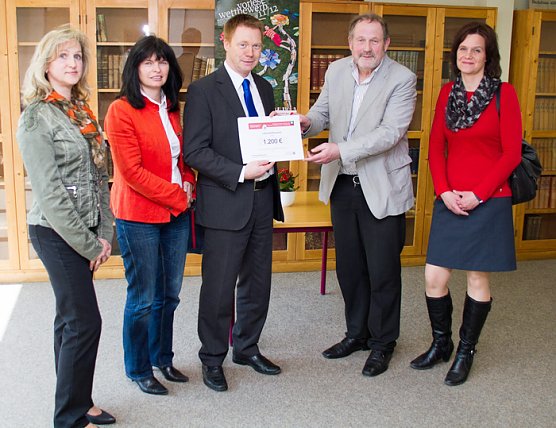 Lottomittel an die Johann-Karl-Wezel Gesellschaft (Foto: Cornelia Kraffzick) Lottomittel an die Johann-Karl-Wezel Gesellschaft (Foto: Cornelia Kraffzick)