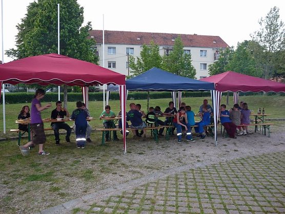 Gemeinsam gefeiert (Foto: Karl-Heinz Herrmann)