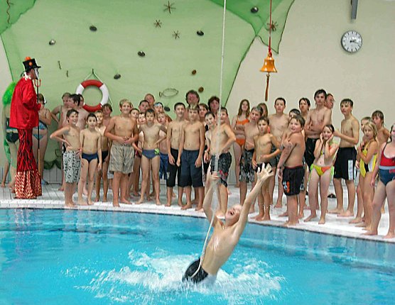 Mit &Uuml;berraschungen (Foto: Kyffh&auml;user-Therme)