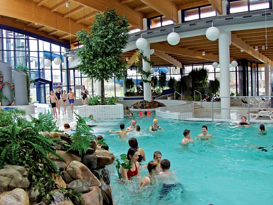 Mit &Uuml;berraschungen (Foto: Kyffh&auml;user-Therme)