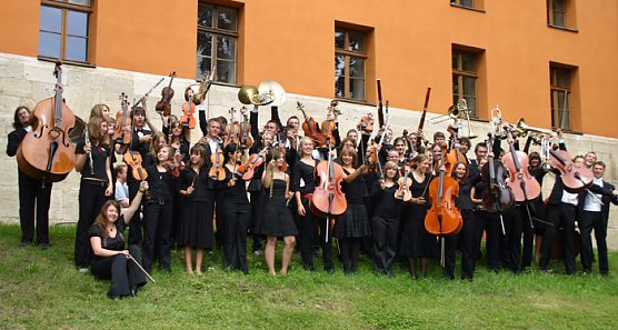 Auf Konzertreise nach St. Petersburg (Foto: Thüringer Landesmusikakademie Sondershausen) Auf Konzertreise nach St. Petersburg (Foto: Thüringer Landesmusikakademie Sondershausen)
