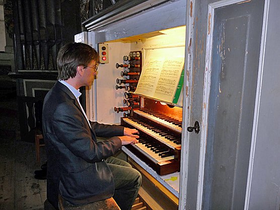 Zwei Mal f&uuml;r die Orgel (Foto: Karl-Heinz Herrmann)