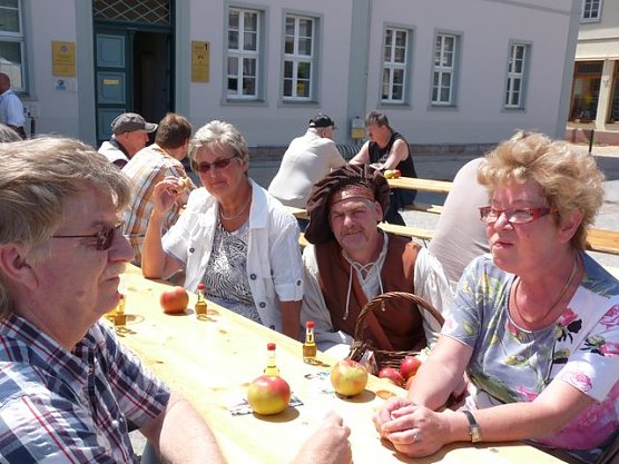 Apfelschnäpper vermisst (Foto: Karl-Heinz Herrmann) Apfelschnäpper vermisst (Foto: Karl-Heinz Herrmann)