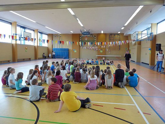 Beachparty im Trockenem (Foto: Karl-Heinz Herrmann) Beachparty im Trockenem (Foto: Karl-Heinz Herrmann)