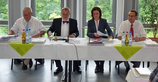 Die besondere Kreistagssitzung (Foto: Karl-Heinz Herrmann)