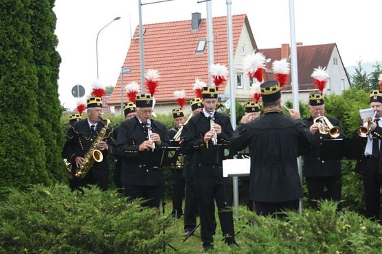 Bergleuten gedacht (Foto: Hans-Jürgen Schmidt) Bergleuten gedacht (Foto: Hans-Jürgen Schmidt)