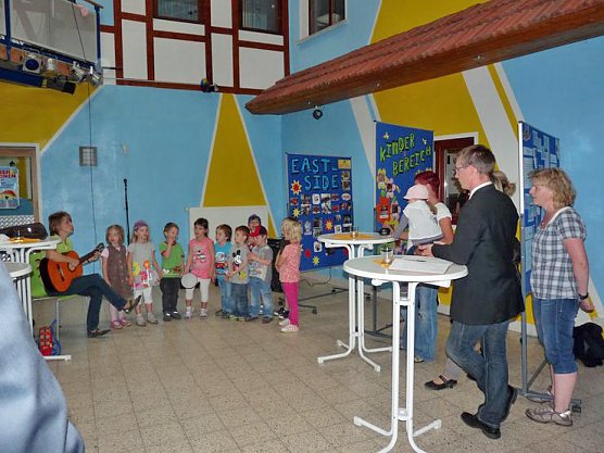 Jubiläum begangen (Foto: Karl-Heinz Herrmann) Jubiläum begangen (Foto: Karl-Heinz Herrmann)