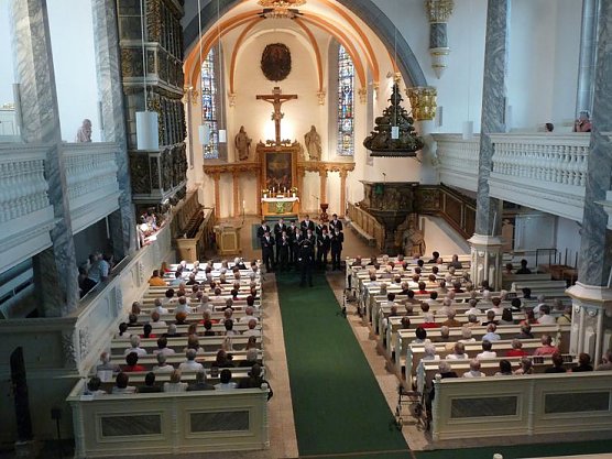 Beeindruckendes Konzert (Foto: Karl-Heinz Herrmann) Beeindruckendes Konzert (Foto: Karl-Heinz Herrmann)