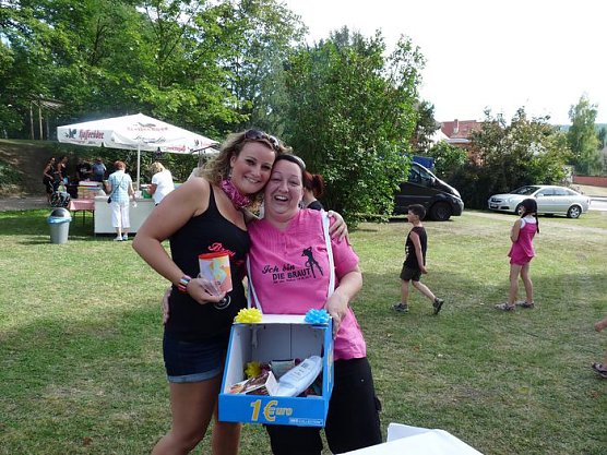 Lampions heiß (Foto: Karl-Heinz Herrmann) Lampions heiß (Foto: Karl-Heinz Herrmann)