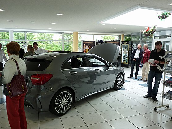 Präsentation gestartet (Foto: Karl-Heinz Herrmann) Präsentation gestartet (Foto: Karl-Heinz Herrmann)