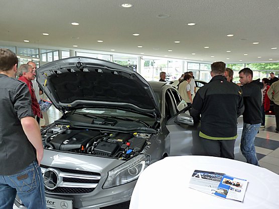Präsentation gestartet (Foto: Karl-Heinz Herrmann) Präsentation gestartet (Foto: Karl-Heinz Herrmann)